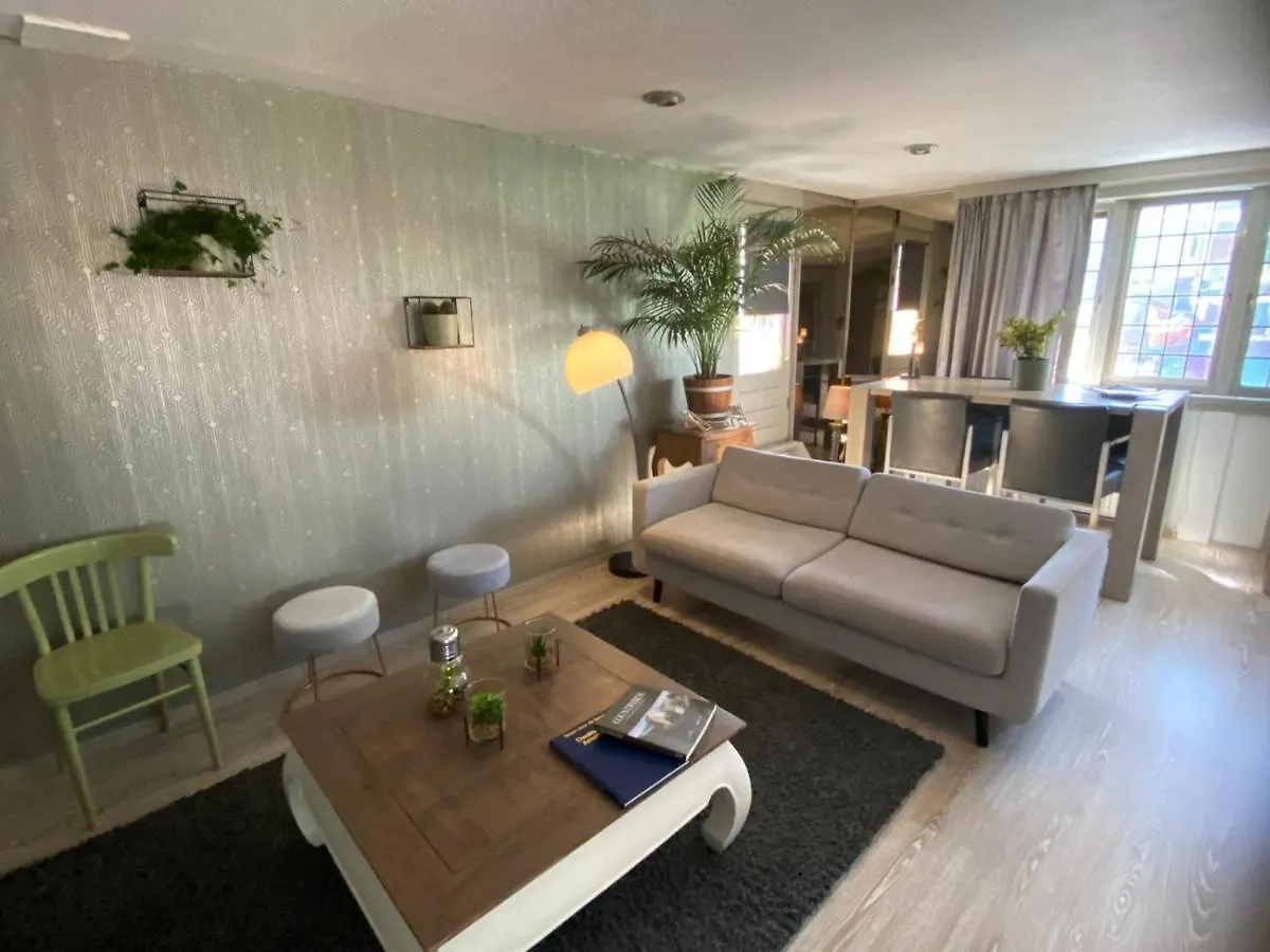 The Amsterdam House Boat With Jacuzzi & Sauna Guest house